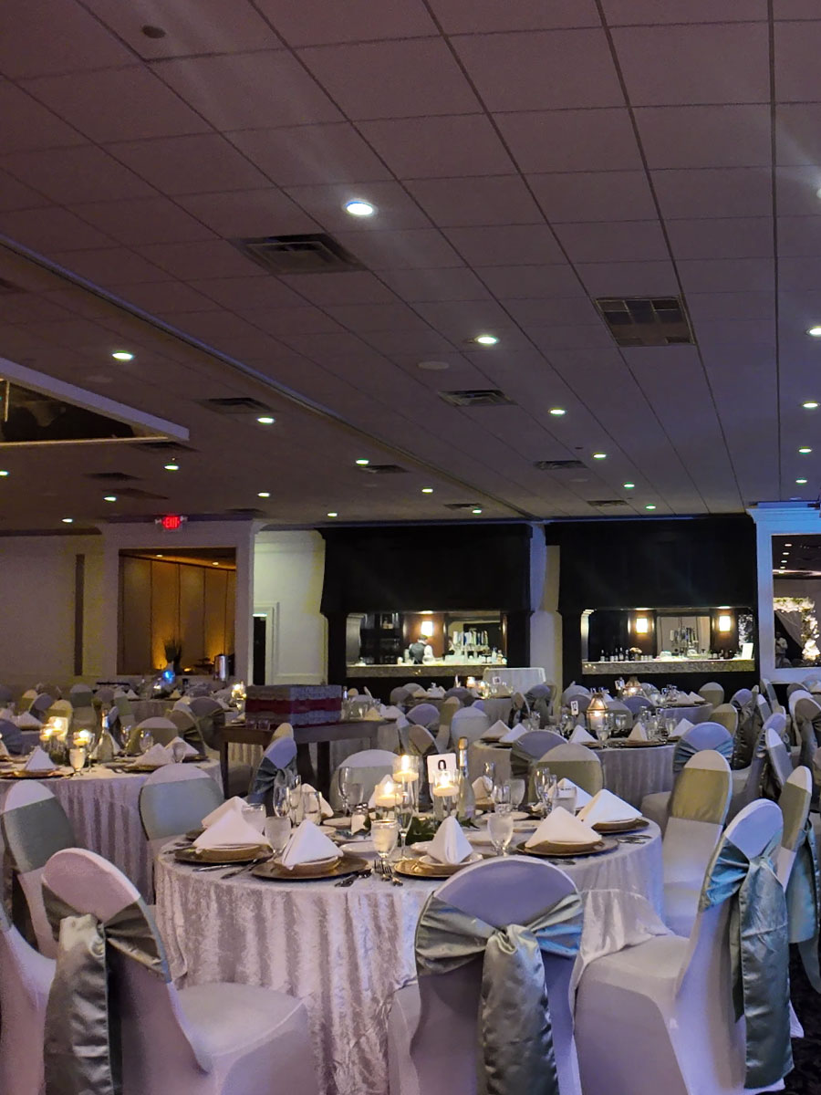 The Mirage - your favorite venue for Easter brunch in Clinton Township